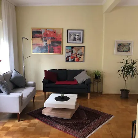 Haus Mit Fantastischer Dachterrasse Apartman *