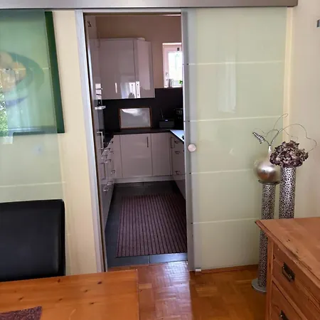 Haus Mit Fantastischer Dachterrasse Apartman *