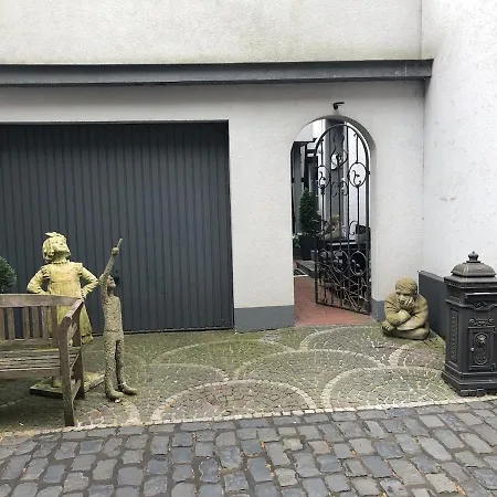 Haus Mit Fantastischer Dachterrasse